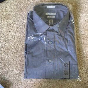 Van Heusen regular fit button down